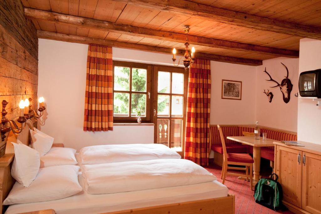 Hotel Kirchenwirt Kirchberg in Tirol Eksteriør billede