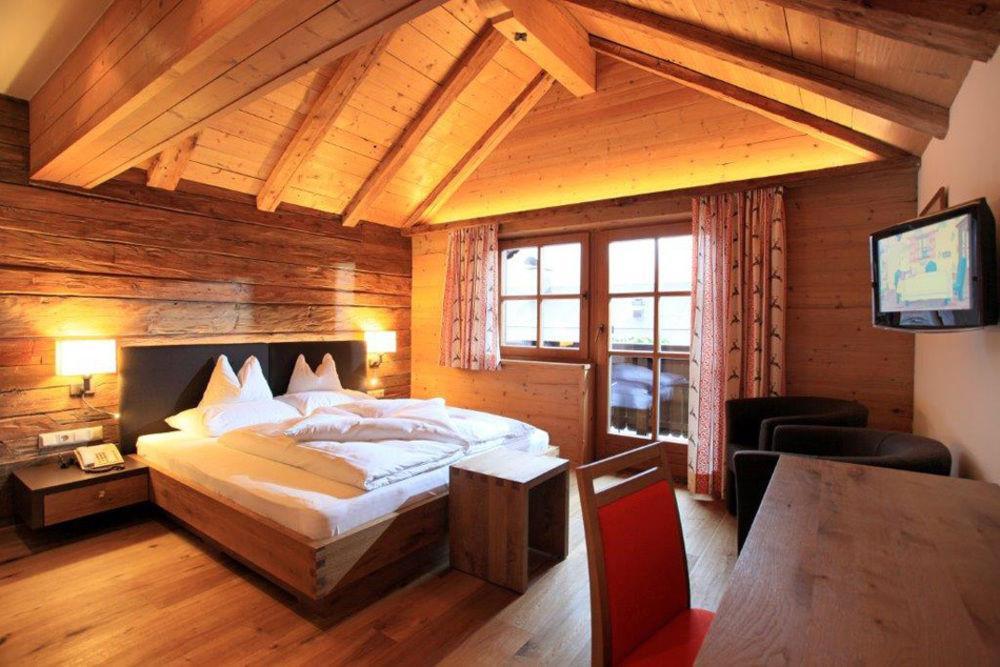 Hotel Kirchenwirt Kirchberg in Tirol Eksteriør billede