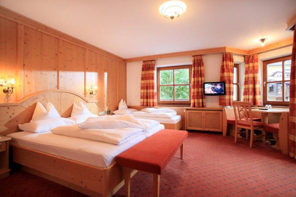 Hotel Kirchenwirt Kirchberg in Tirol Eksteriør billede