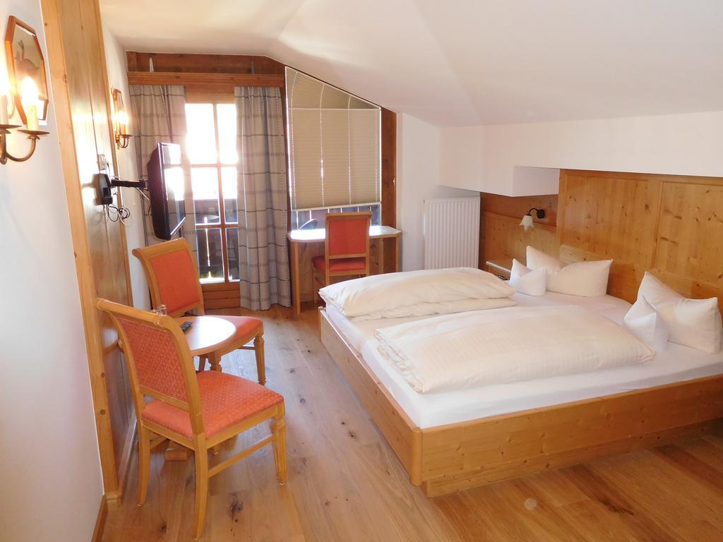 Hotel Kirchenwirt Kirchberg in Tirol Eksteriør billede